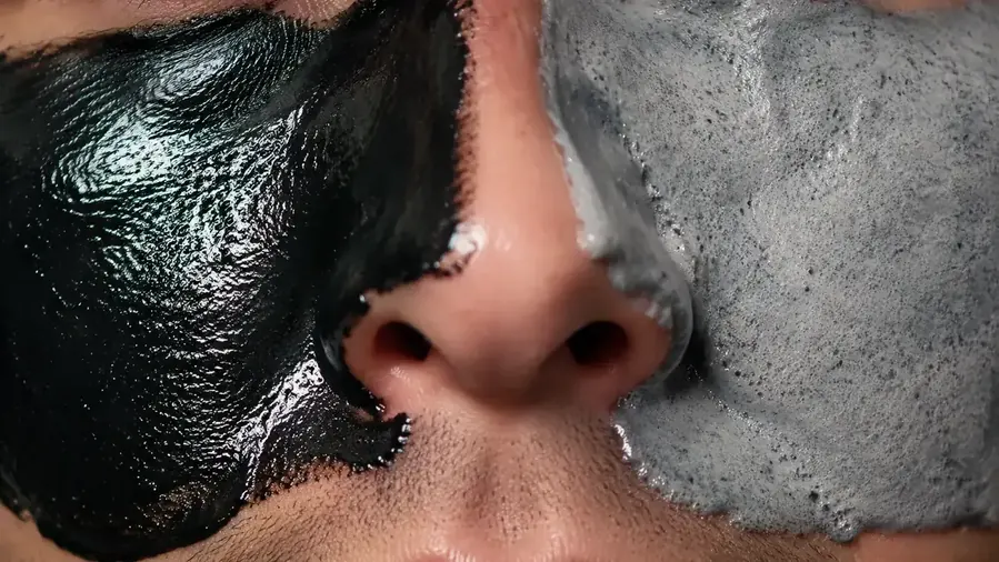 Close-up comparison of gel versus foam wrist rest surface texture